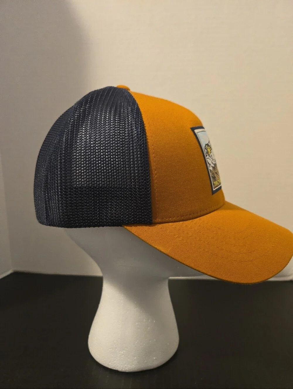 The North Face FlexFit Trucker Hat Brown/Navy Mountain Patch S/M Unisex